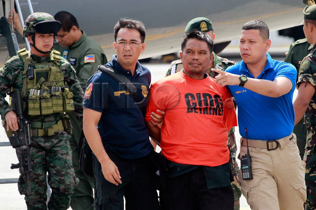 Filipina Tangkap Pemimpin...