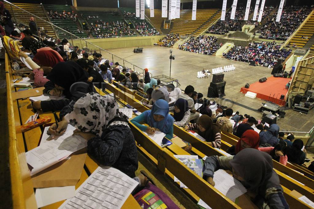 Ribuan Peserta Ikuti...