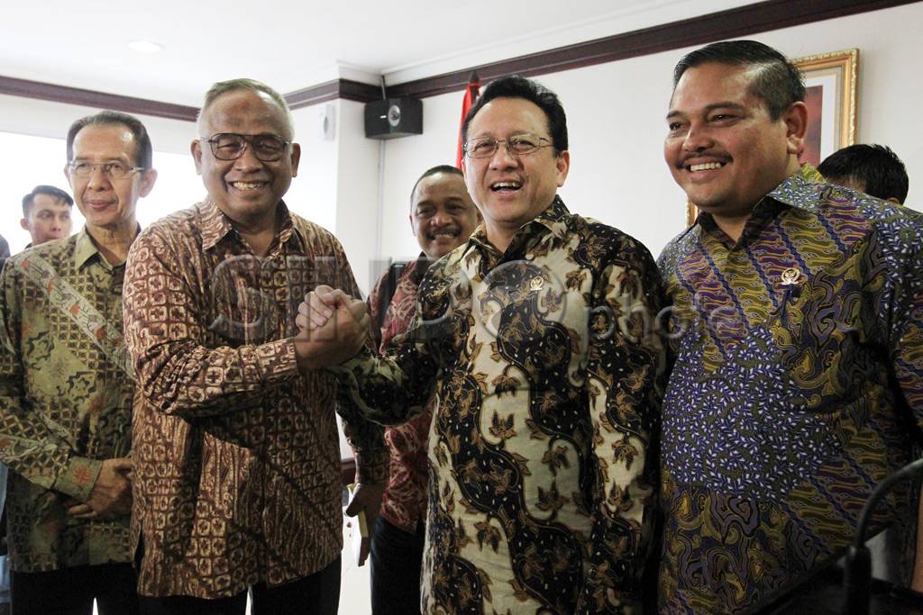 Korupsi Sektor Sumber...