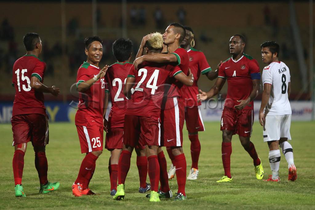 Timnas Senior Kalahkan...