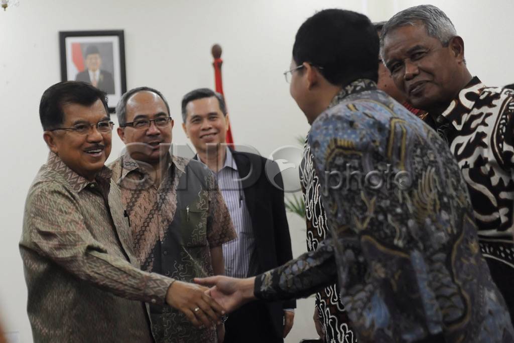 JK Terima Kunjungan...