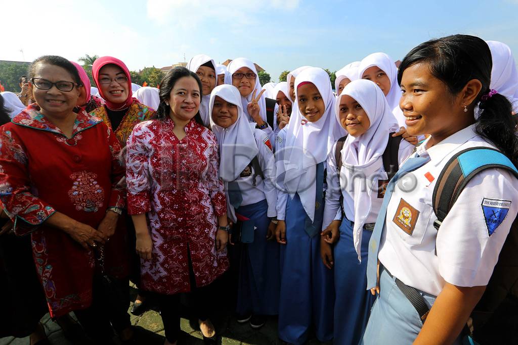 Menteri Puan Maharani...