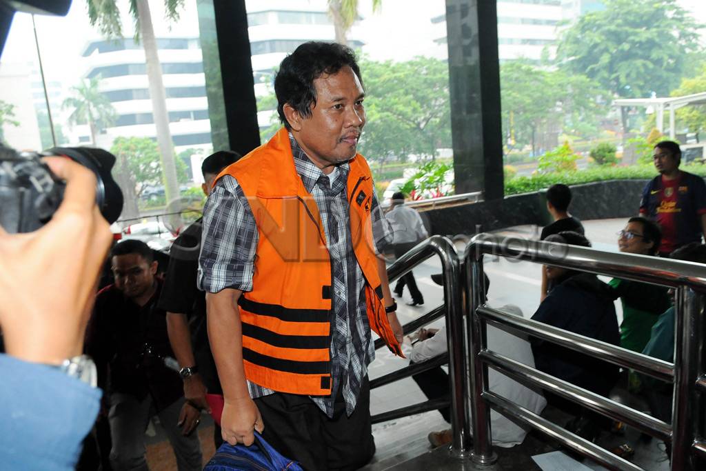 KPK Periksa Zaini Arony