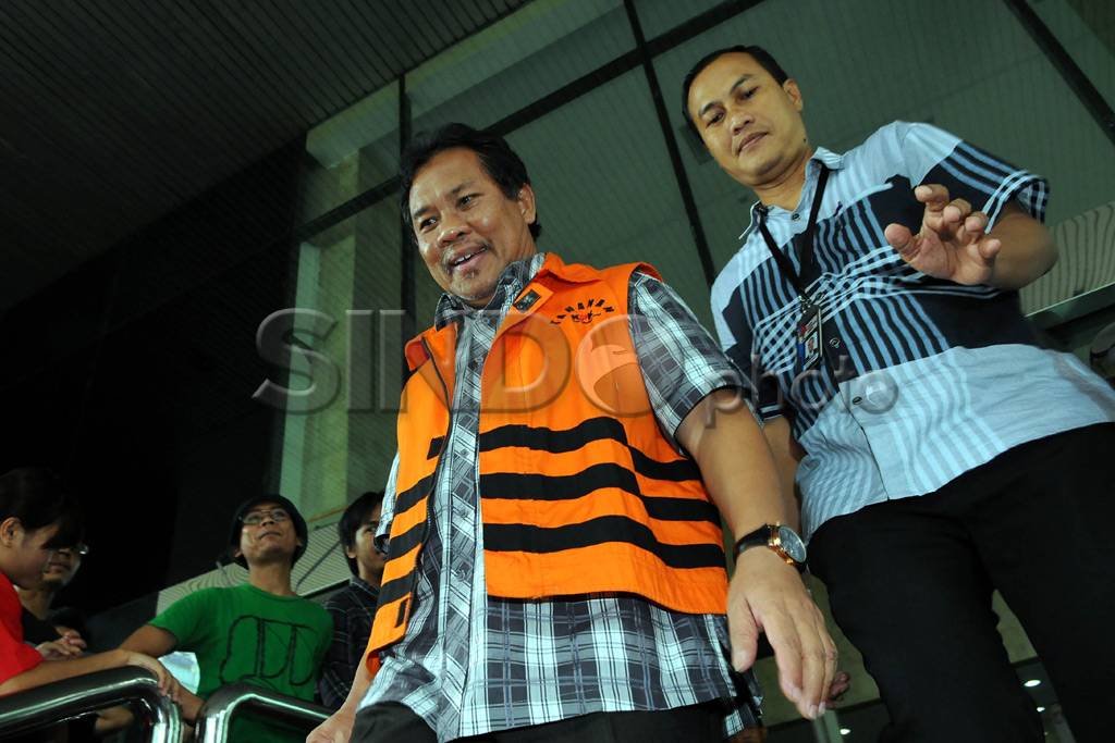 KPK Periksa Zaini Arony