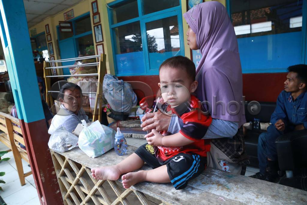 Longsor Timbun 9 Rumah...