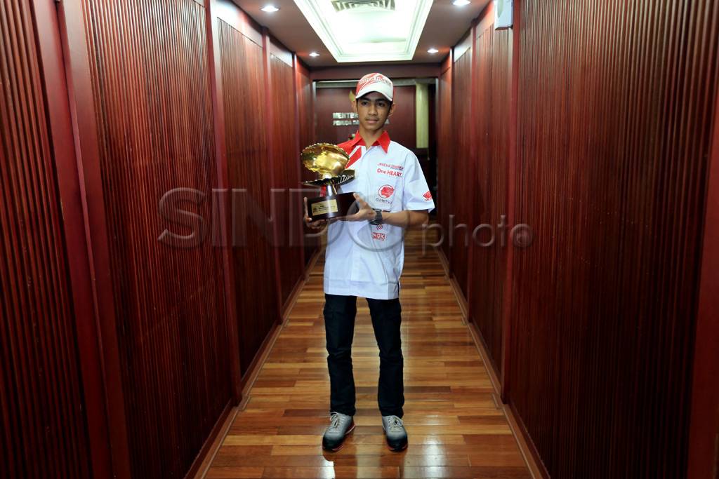Menpora Apresiasi Pembalap...