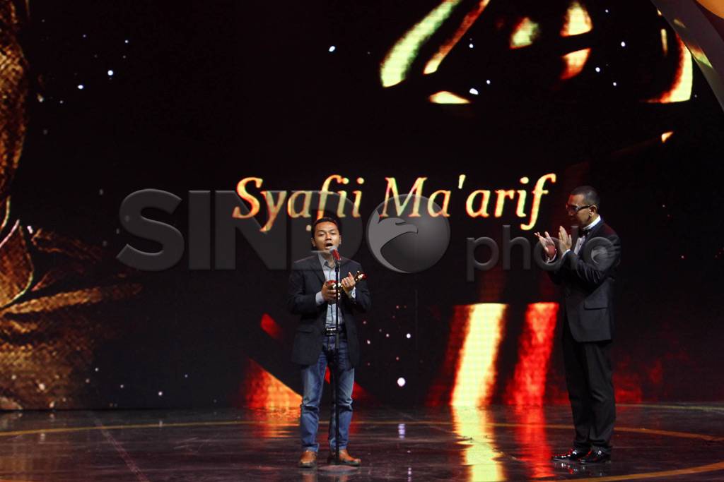 Grand Launching iNews...