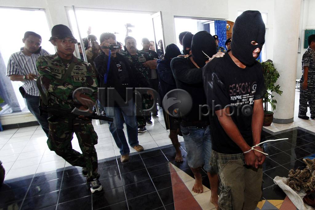 TNI AL Amankan Pencuri...