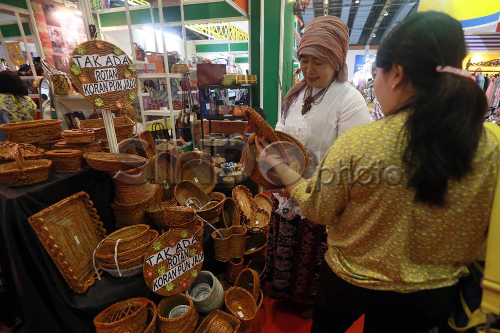 Tak Ada Rotan Koran...