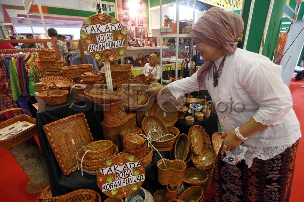 Tak Ada Rotan Koran...