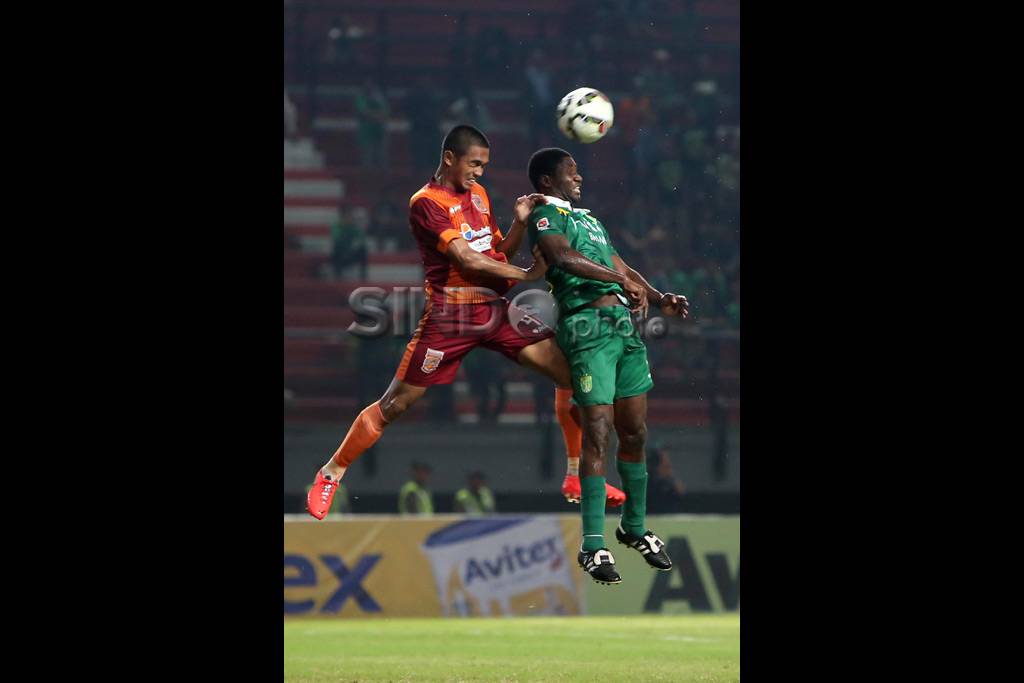Persebaya Main Imbang...