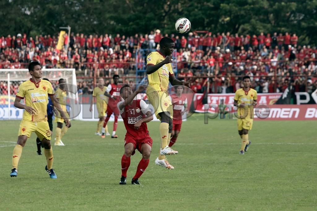 Main di Kandang, PSM...