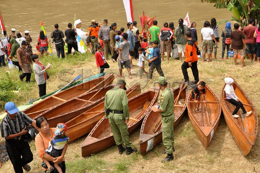 Ragam Kreasi di Festival...