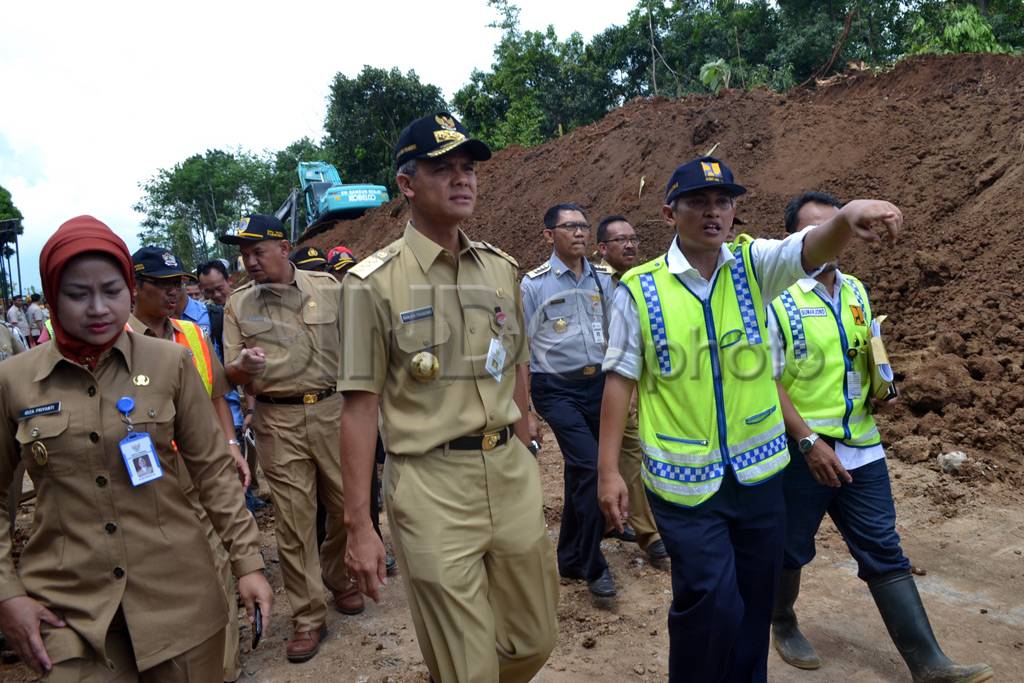 Pembuatan Jalur Baru...