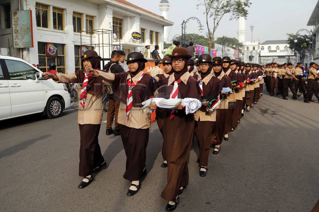 109 Bendera Peserta...