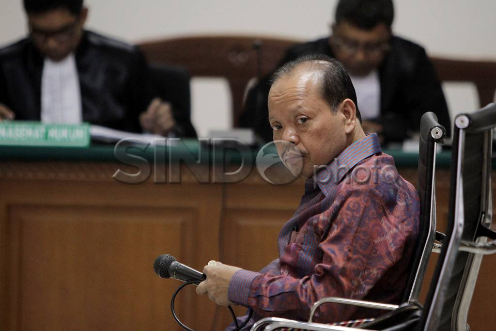 Sidang Dakwaan Sutan...