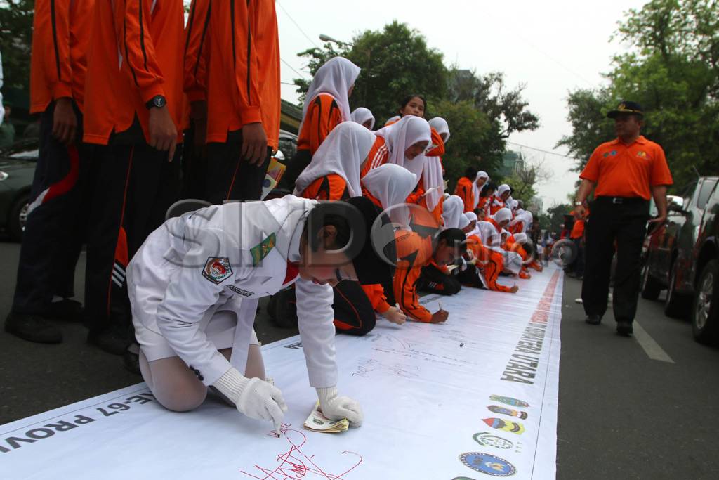 Masyarakat Medan Menolak...