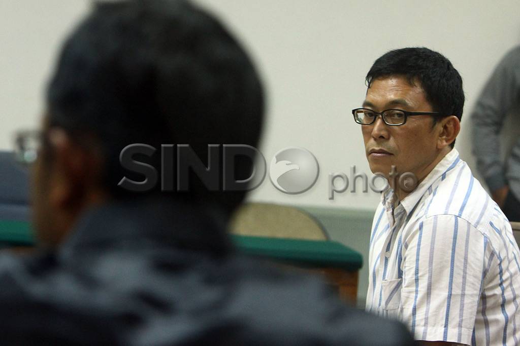 Sidang Perdana Abdur...