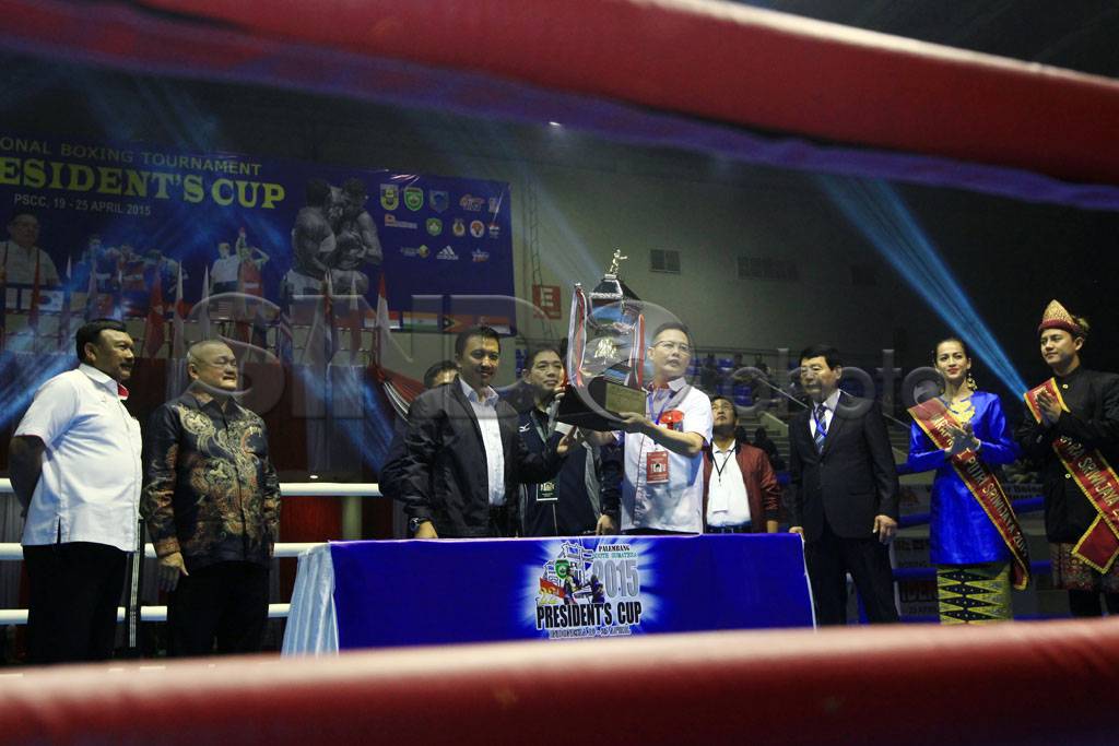 Tinju Internasional...