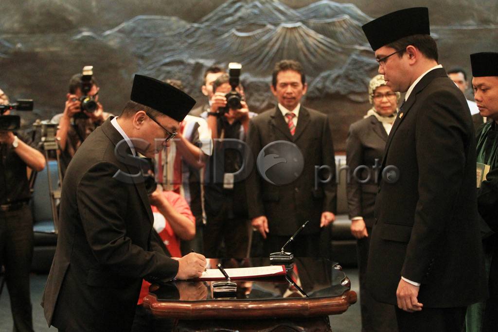 Zulkifli Hasan Lantik...