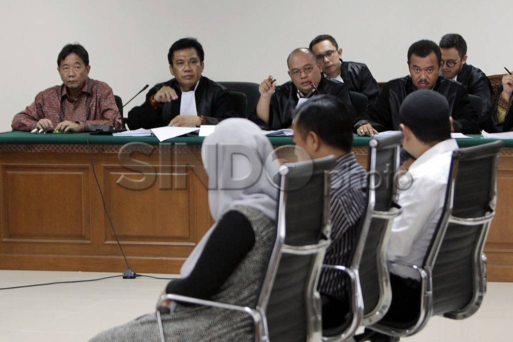 Sidang Lanjutan Kwee...