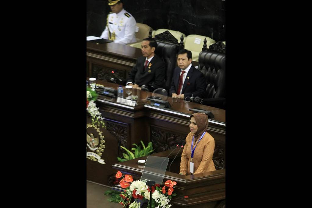 Presiden Jokowi Buka...