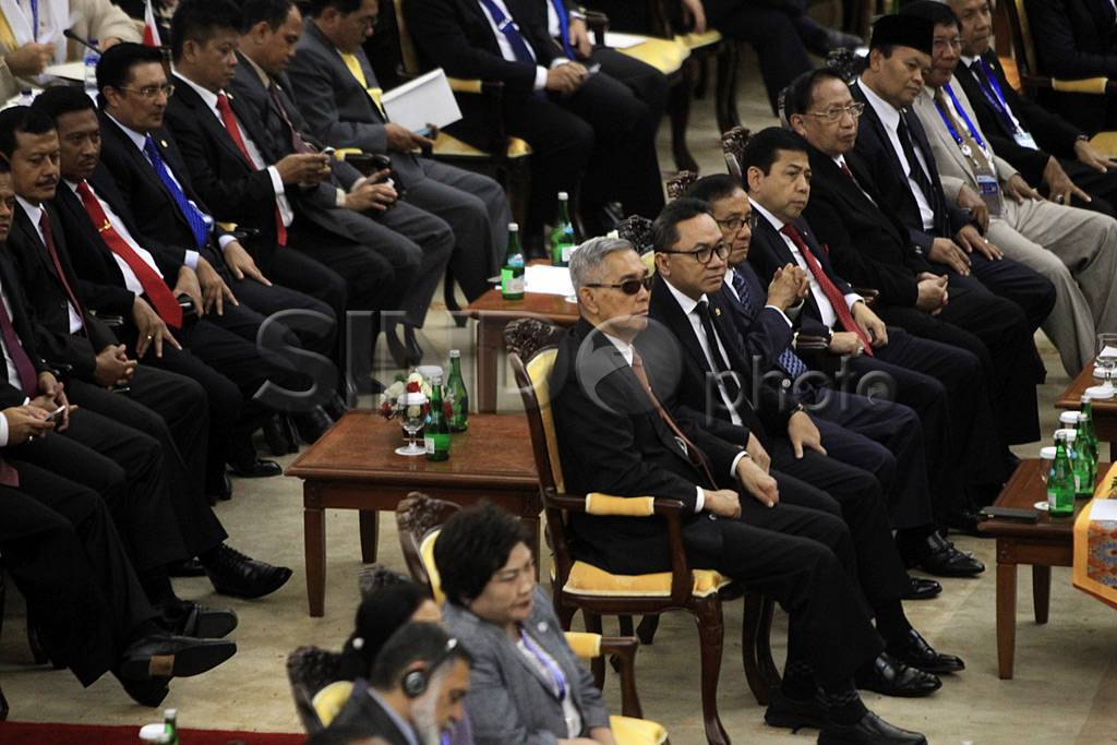 Presiden Jokowi Buka...