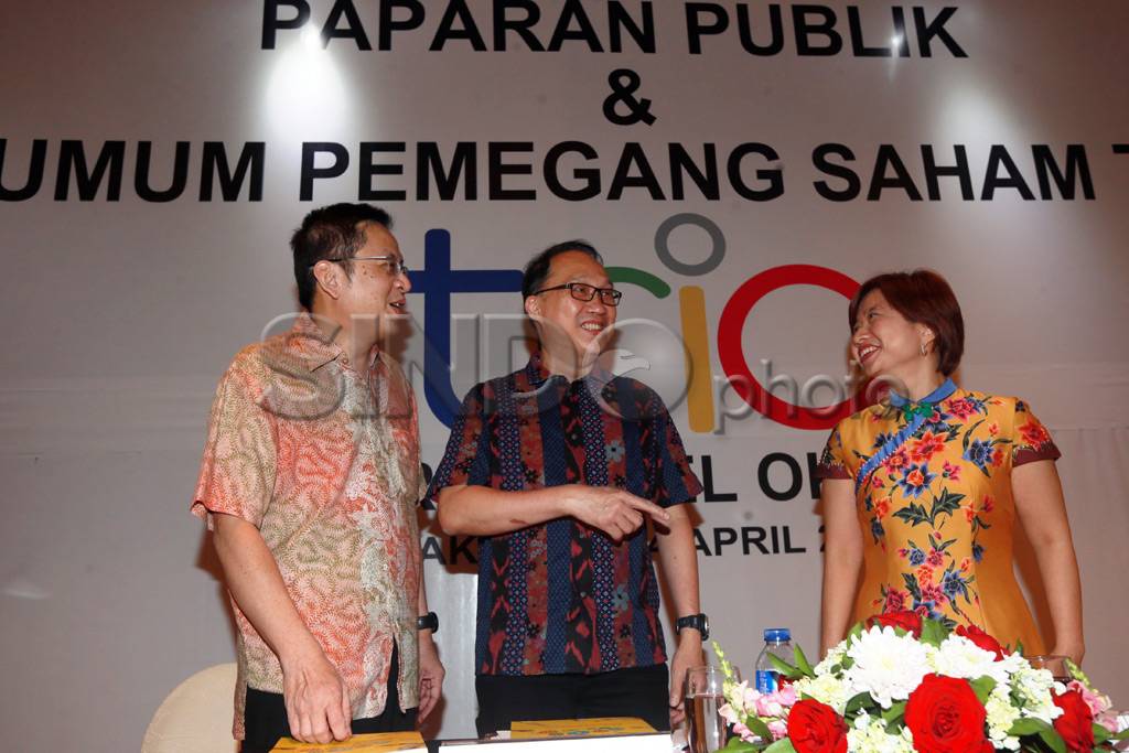 Trikomsel Oke Gelar...