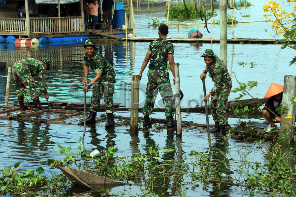 Bersihkan Rawa Pening