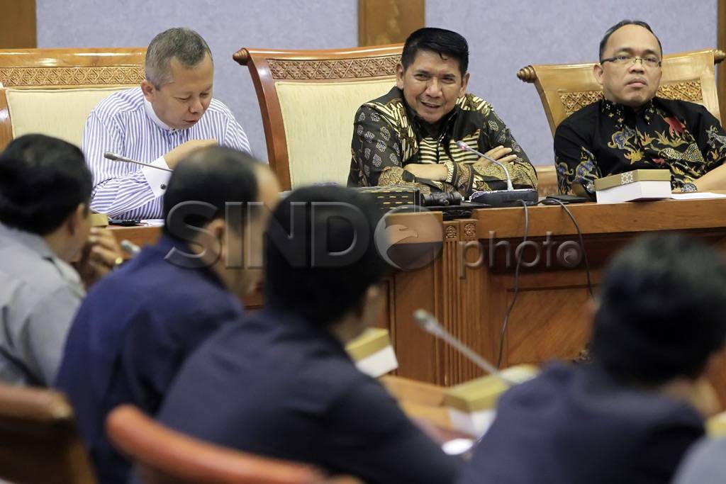 Baleg DPR Bahas RUU...