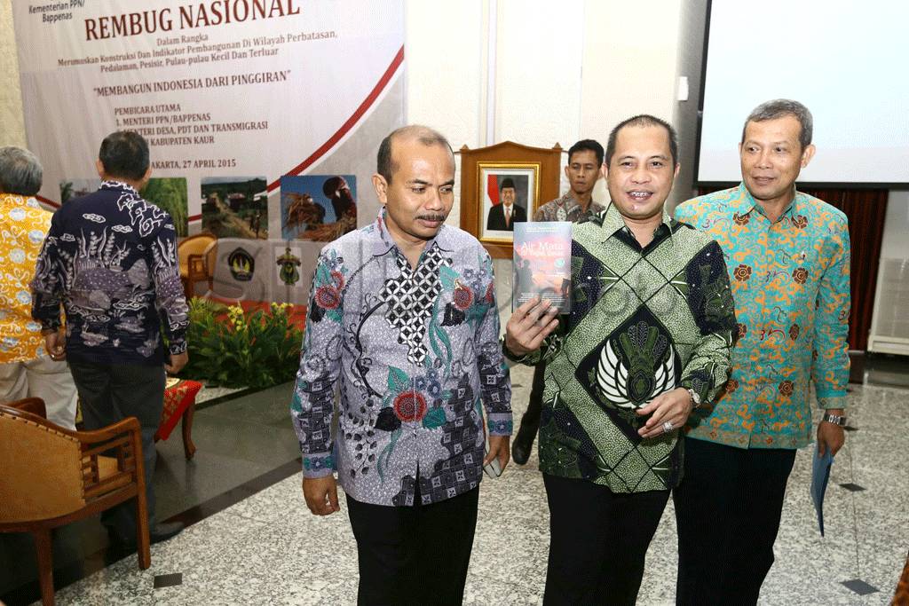 Menteri PPN dan Mendes...