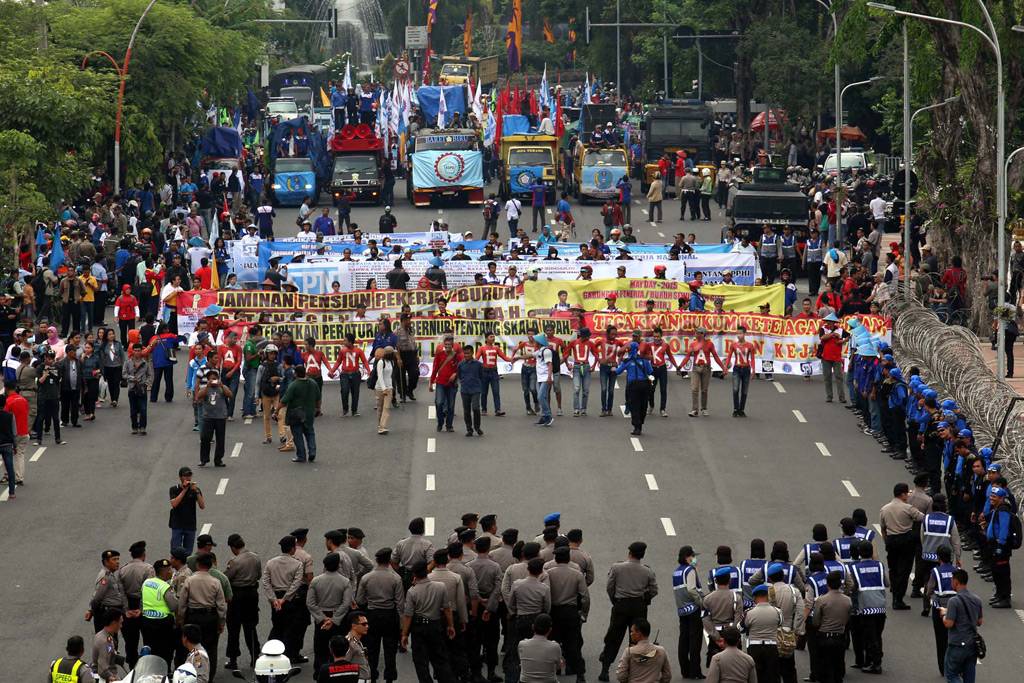 Jelang May Day, Ribuan...