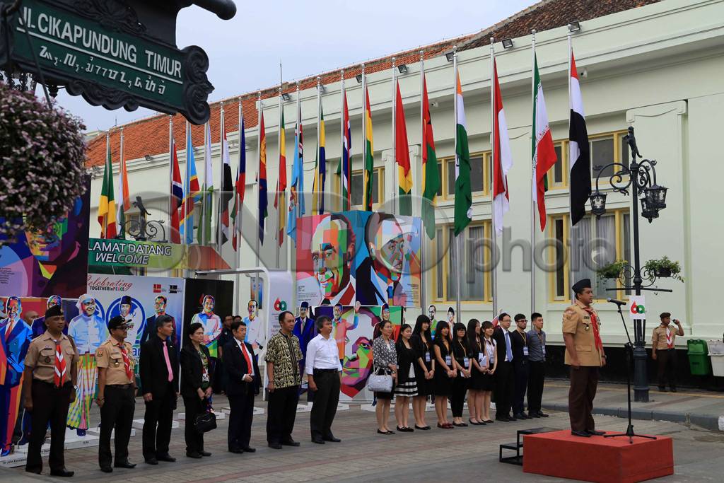 Bendera Negara Peserta...