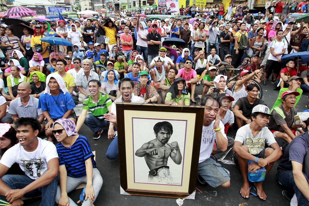 Warga Filipina Nobar...