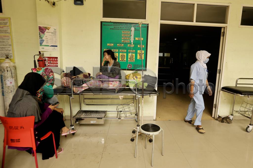 Karyawan RS Mogok Kerja,...