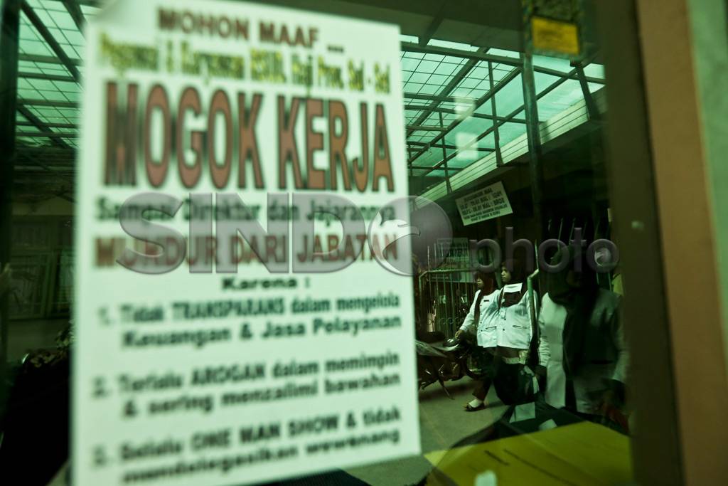 Karyawan RS Mogok Kerja,...