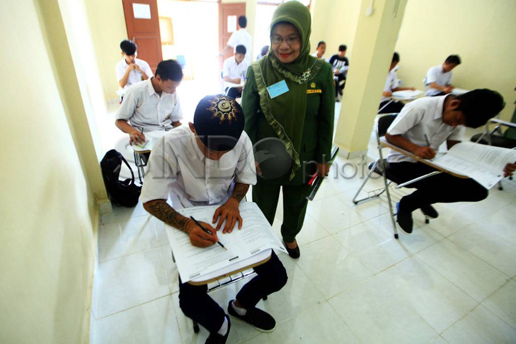 UN SMP di Lapas Anak...