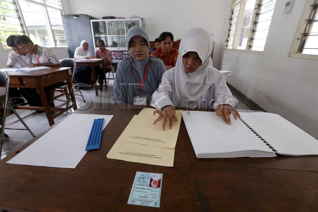 Siswa Tunanetra Ikuti...