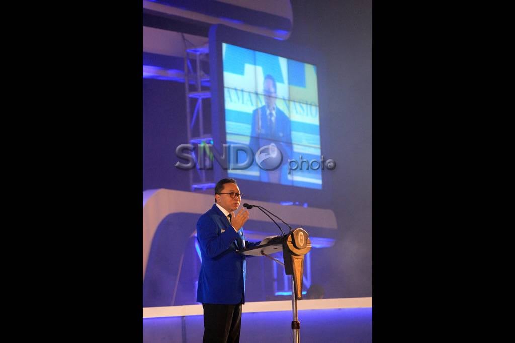Presiden Jokowi Hadiri...