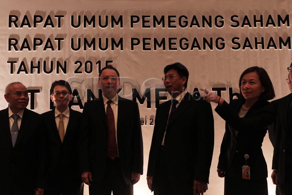 Bank Mega Bagi Dividen...