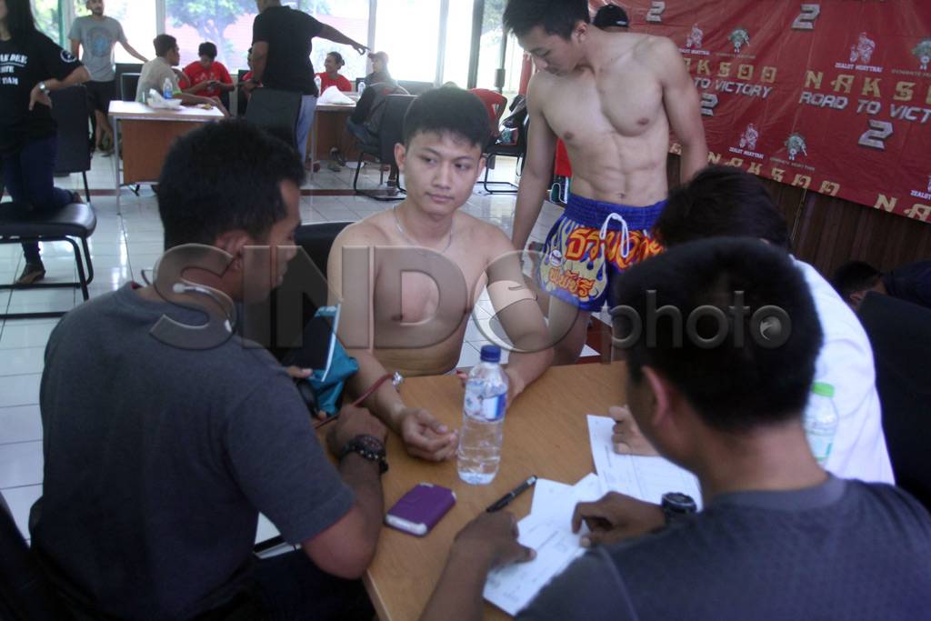Petarung Muaythai Ikuti...