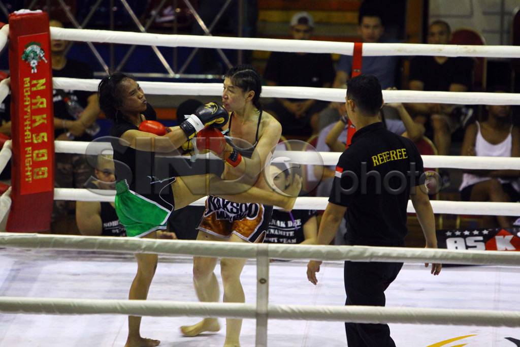 Petarung Muaythai Berlaga...