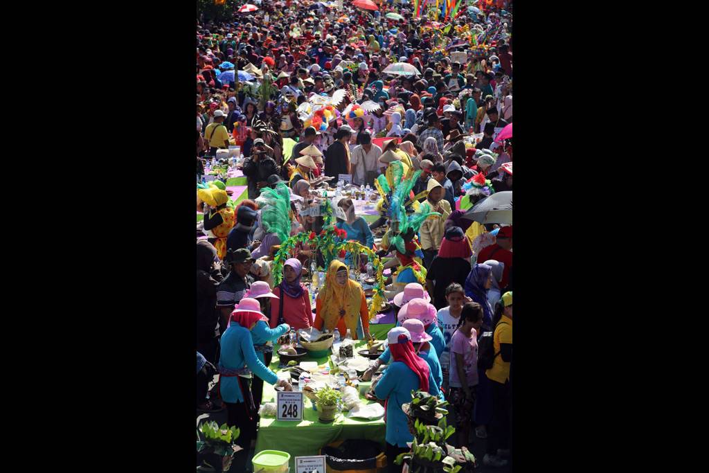 Festival Rujak Uleg...