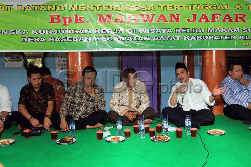 Kunjungan Kerja Mendes...