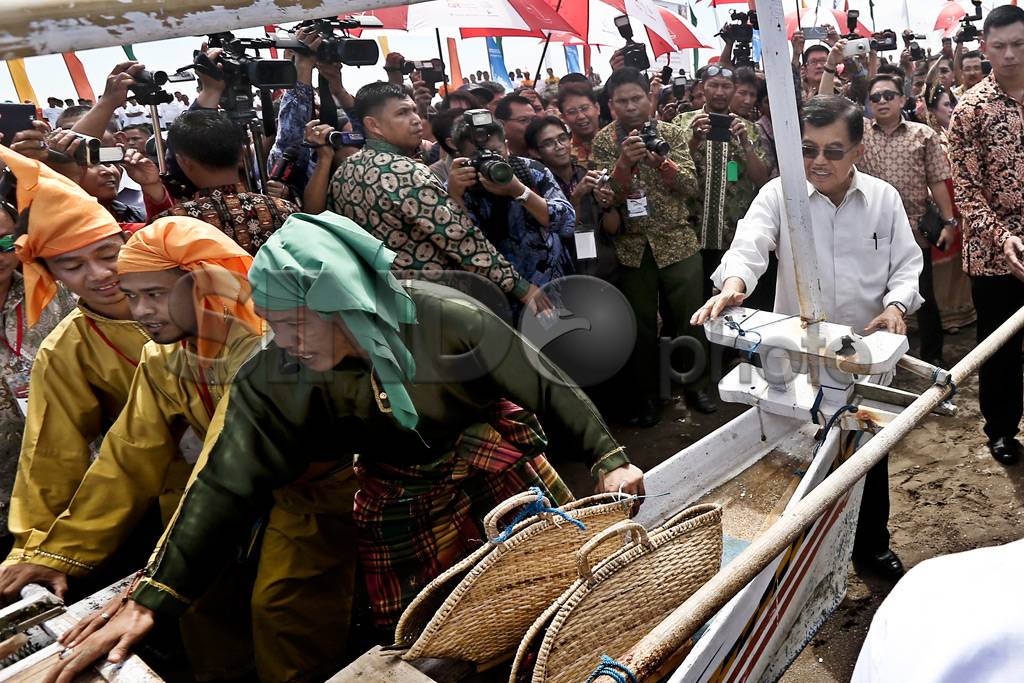 Wapres Jusuf Kalla Resmikan...
