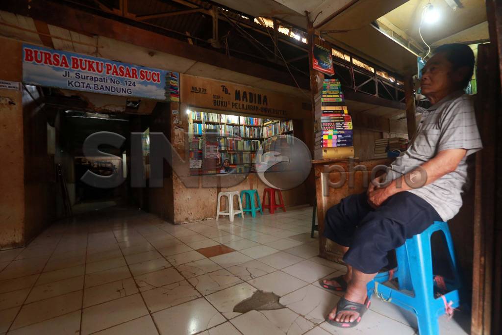 Bursa Buku Pasar Suci...