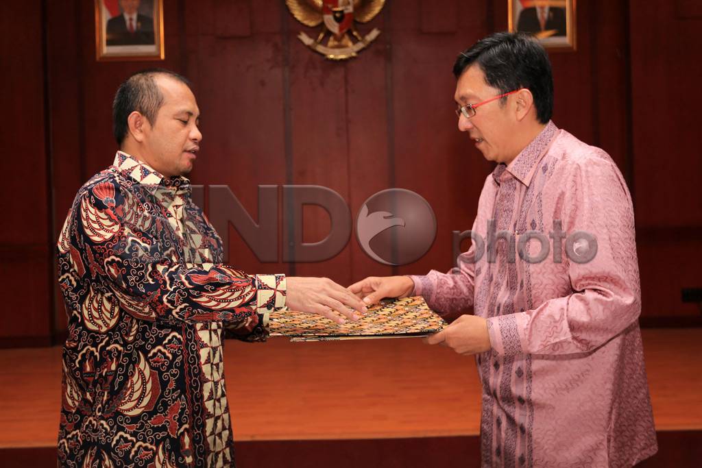 Layar Raksasa akan Dibangun...