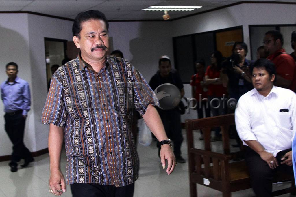 Bonaran Divonis 4 Tahun...