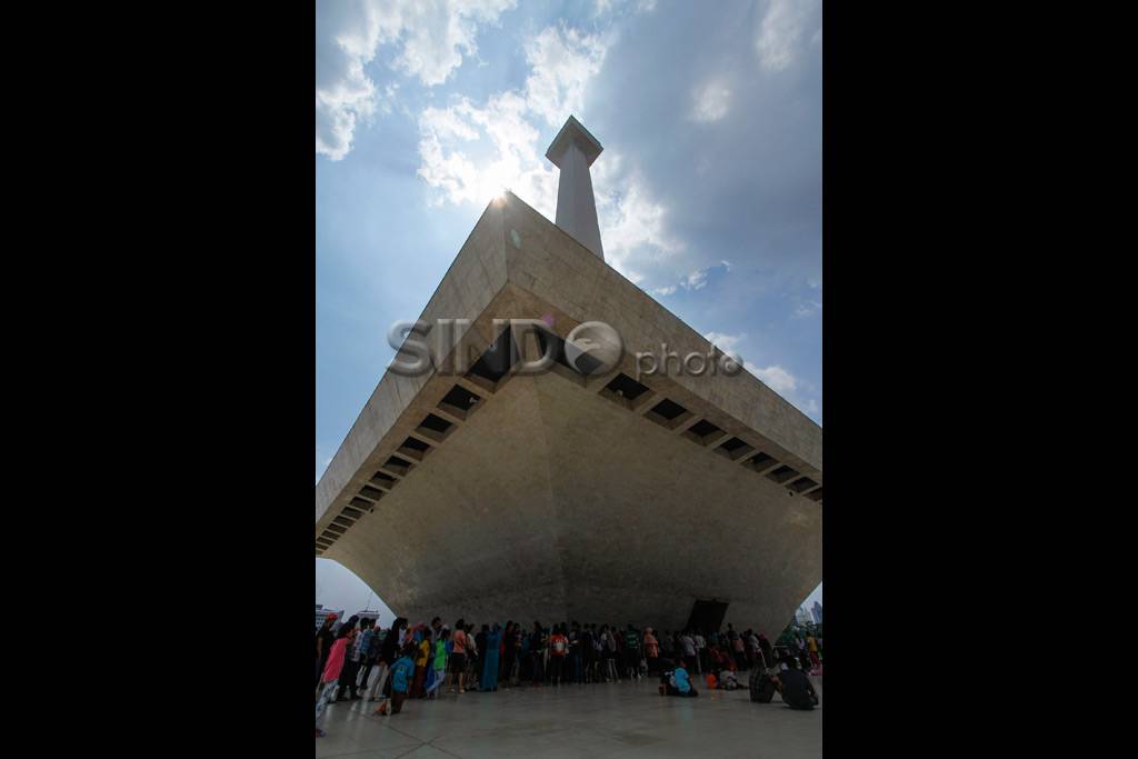 Libur Panjang, Monas...