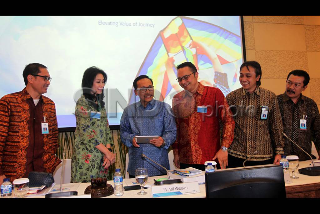Garuda Indonesia Bukukan...